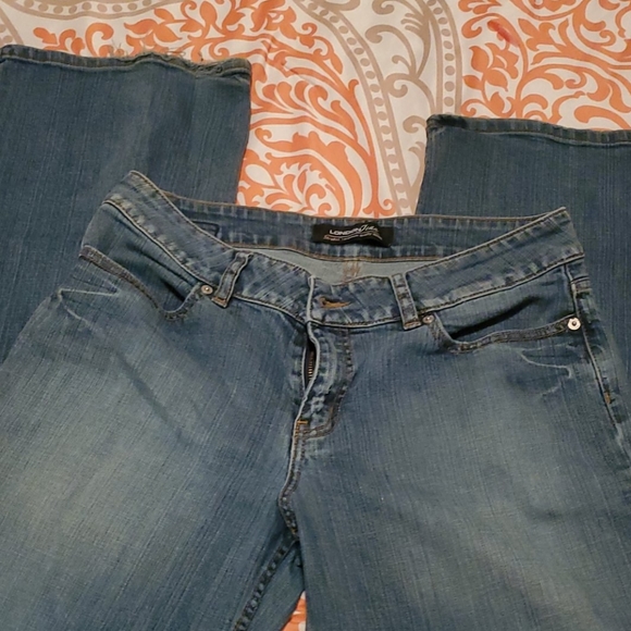 Jeans - Picture 3 of 4